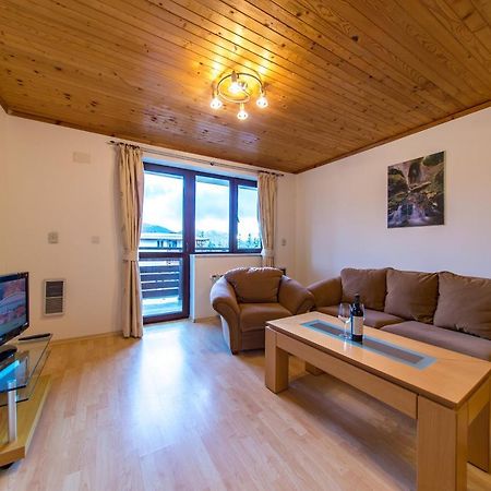 Pearl Apartments פמפורובו מראה חיצוני תמונה