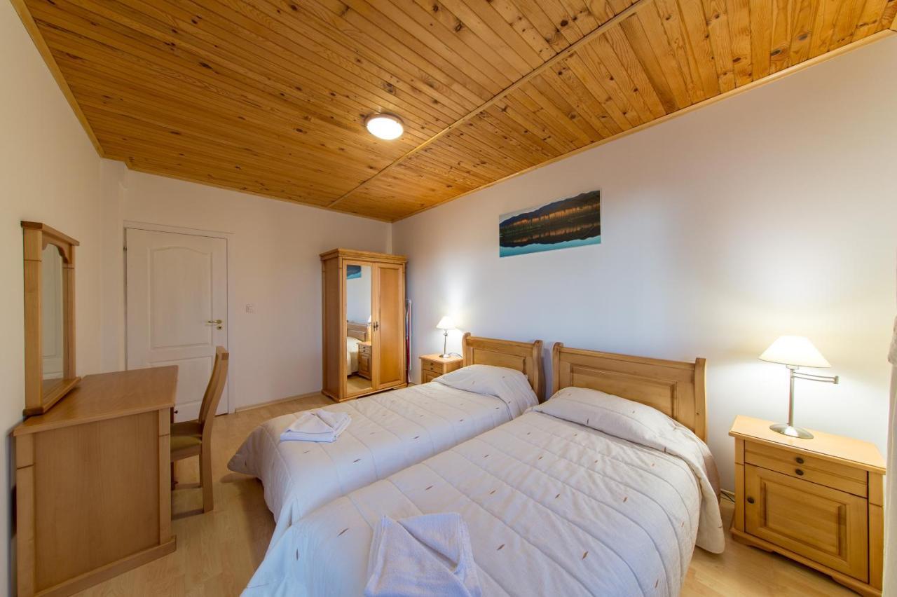 Pearl Apartments פמפורובו מראה חיצוני תמונה