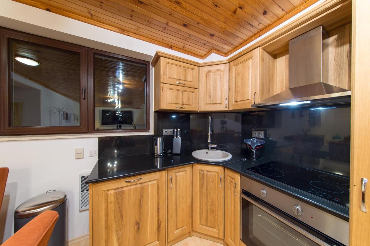 Pearl Apartments פמפורובו מראה חיצוני תמונה
