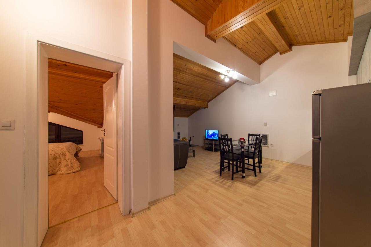 Pearl Apartments פמפורובו מראה חיצוני תמונה