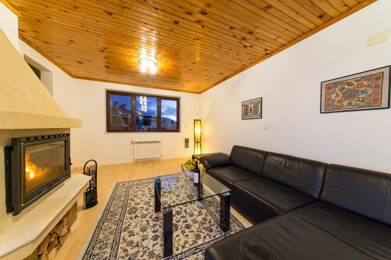 Pearl Apartments פמפורובו מראה חיצוני תמונה