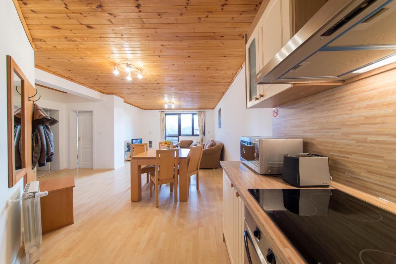 Pearl Apartments פמפורובו מראה חיצוני תמונה