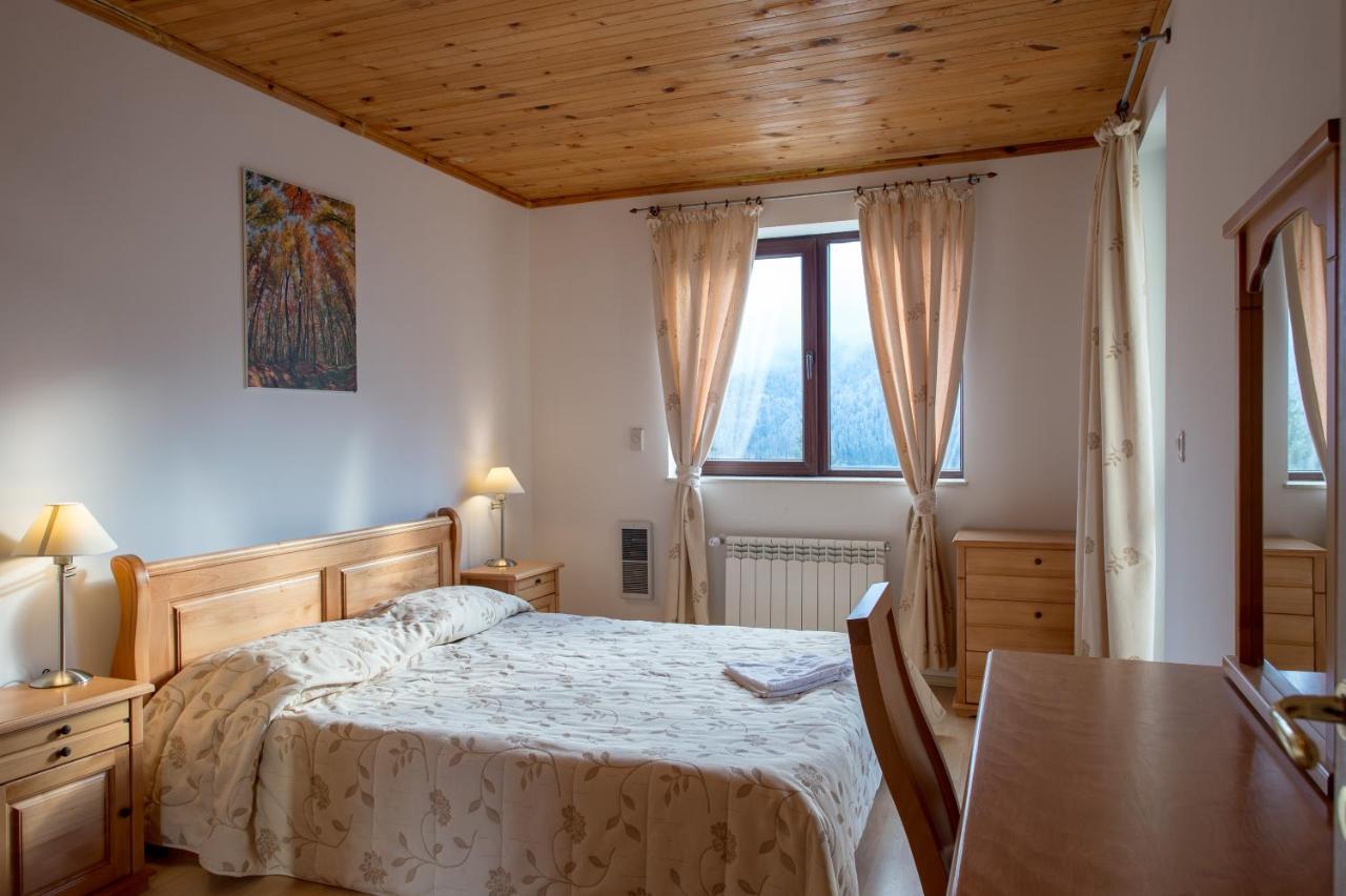 Pearl Apartments פמפורובו מראה חיצוני תמונה